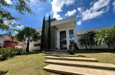 Casa de condomínio para venda em vila martins de 2000.00m² com 4 quartos, 4 suites e 8 garagens