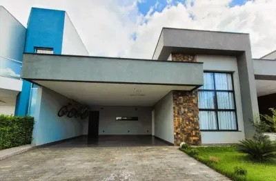 Casa de Condomínio para venda em Chácaras Reunidas São Jorge de 178.00m² com 3 Quartos, 3 Suites e 2 Garagens