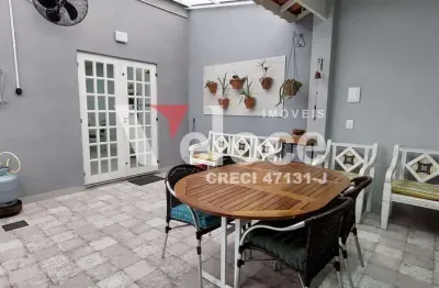 Casa para venda em centro de 150.00m² com 1 quarto, 1 suite e 1 garagem