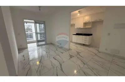 Apartamento para alugar em dezoito do forte empresarial/alphaville. de 66.00m² com 2 quartos, 1 suite e 1 garagem