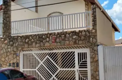 Sobrado para venda em parque da represa de 172.00m² com 3 quartos, 1 suite e 2 garagens