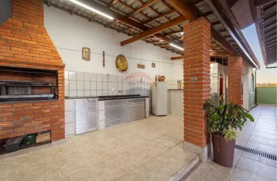 Casa para venda em jardim tannus de 319.00m² com 4 quartos, 1 suite e 8 garagens