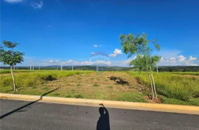 Terreno à venda na Rua Adelina Monari, 440, Vila Santo Antônio, Votorantim