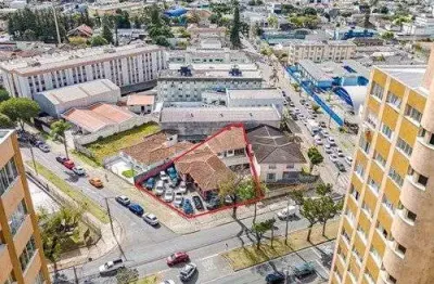 Terreno à venda na Avenida Presidente Kennedy, 786, Água Verde, Curitiba