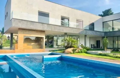 Casa para venda em tanque de 540.00m² com 4 quartos, 4 suites e 6 garagens