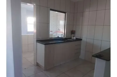 Casa para alugar em loteamento serra dos cristais de 80.00m² com 2 quartos