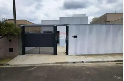Casa para venda em parque dos eucaliptos ii de 70.00m² com 3 quartos, 1 suite e 2 garagens