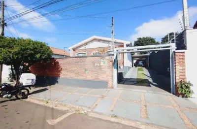 Prédio comercial para alugar em vila prado de 297.00m² com 4 quartos e 9 garagens