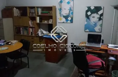 Sobrado para venda em Olímpico de 196.00m² com 3 Quartos e 3 Garagens