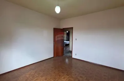 Sobrado para venda em jardim itacolomi de 397.00m² com 4 quartos e 4 garagens