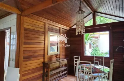 Casa de condomínio para venda e aluguel em região central de 730.00m² com 2 quartos, 1 suite e 2 garagens