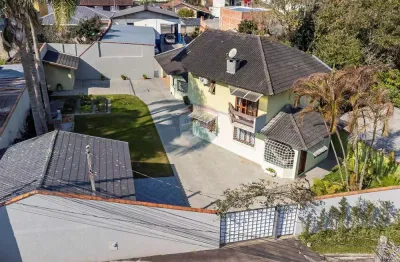 Sobrado para venda em tingui de 330.00m² com 5 quartos, 1 suite e 4 garagens