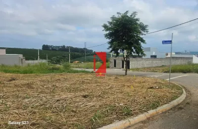 Terreno à venda no Centro, Capela do Alto 