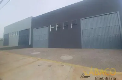 Galpão / depósito / armazém para alugar em parque industrial de 600.00m² com 8 garagens