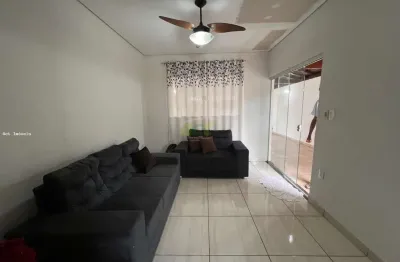 Casa para venda em vila mendonça de 170.00m² com 3 quartos, 1 suite e 2 garagens