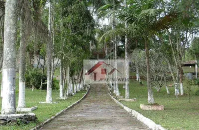 Fazenda / Sítio para venda em Centro de 25000.00m² com 11 Quartos e 7 Suites