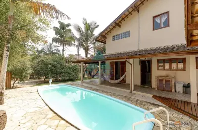 Casa para venda em Itamambuca de 187.00m² com 5 Quartos, 2 Suites e 5 Garagens