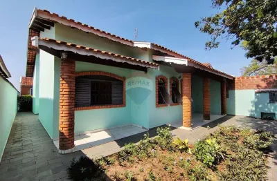 Casa para venda em botânico de 100.00m² com 3 quartos, 1 suite e 3 garagens
