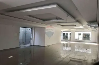 Imóvel comercial para alugar em centro de 354.55m² com 2 garagens