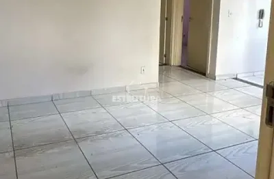 Apartamento para alugar em jardim guanabara ii de 42.00m² com 2 quartos e 1 garagem