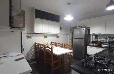 Sobrado para venda em vila rio branco de 240.00m² com 3 quartos, 1 suite e 2 garagens