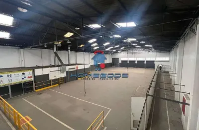 Galpão / depósito / armazém para alugar em jardim do trevo de 1050.00m² com 8 garagens