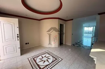 Casa para alugar em Parque Cidade Jardim de 340.00m² com 3 Quartos, 3 Suites e 4 Garagens