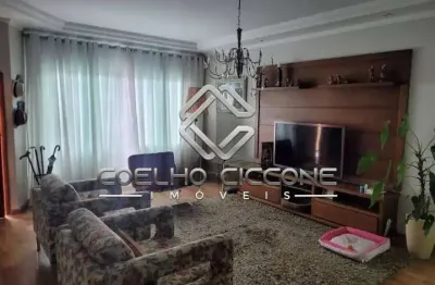 Sobrado para venda em olímpico de 175.00m² com 3 quartos, 3 suites e 8 garagens