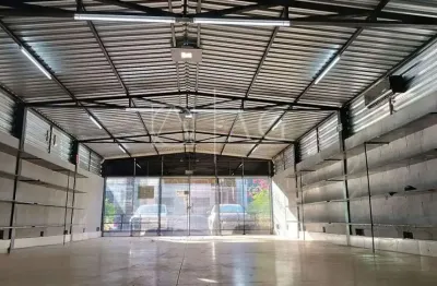 Imóvel Comercial para alugar em Condomínio Itamaraty de 168.00m²