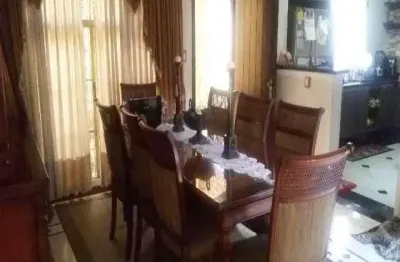 Sobrado para venda em jardim maringá de 329.00m² com 3 quartos, 3 suites e 6 garagens