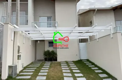 Casa para venda em Pinheirinho de 125.00m² com 3 Quartos, 1 Suite e 2 Garagens