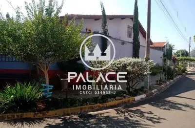 Casa para venda em jardim botânico de 175.00m² com 3 quartos, 1 suite e 2 garagens