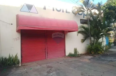 Sala Comercial para venda em Aterrado de 200.00m² com 2 Garagens
