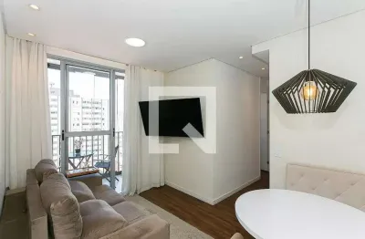 Apartamento para alugar em Parque São Jorge de 48.00m² com 2 Quartos e 1 Garagem