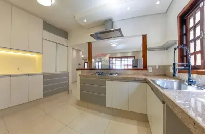 Casa para venda em Jardim Universitário de 253.50m² com 3 Quartos e 2 Suites