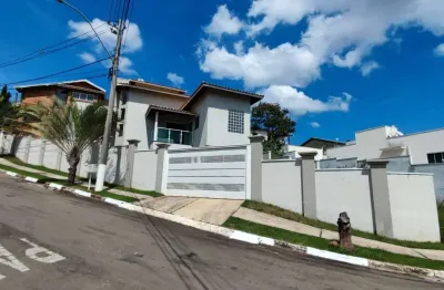 Casa para venda em jardim itália de 140.00m² com 3 quartos, 1 suite e 2 garagens