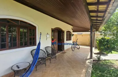 Casa para venda em recreio dos bandeirantes de 200.00m² com 3 quartos, 1 suite e 2 garagens