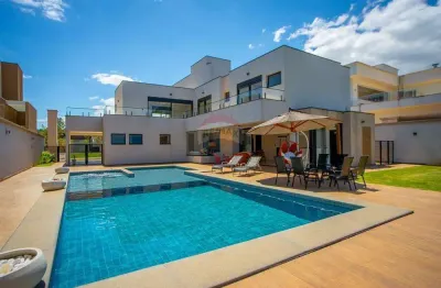 Casa de Condomínio para venda em Residencial Green Village de 381.00m² com 4 Quartos, 4 Suites e 4 Garagens