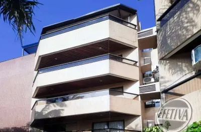 Apartamento para venda em Guaratuba de 235.00m² com 5 Quartos, 1 Suite e 2 Garagens