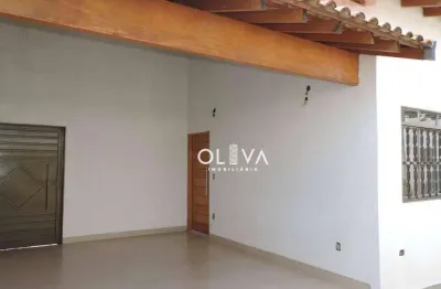 Casa para venda em Residencia Santa Regina de 119.00m² com 2 Quartos, 1 Suite e 1 Garagem