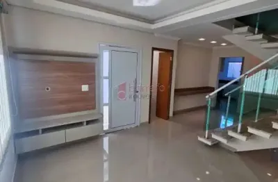 Casa de Condomínio para alugar em Jardim Celeste de 136.00m² com 3 Quartos, 1 Suite e 2 Garagens