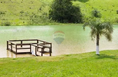 Terreno em condomínio fechado à venda no Centro, Capim Branco 