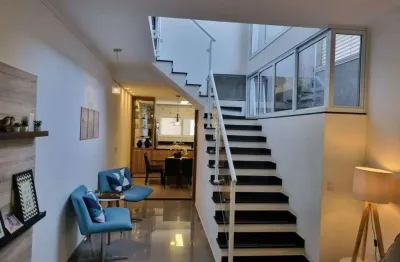 Casa para venda em Vila São Paulo de 147.00m² com 4 Quartos, 4 Suites e 4 Garagens