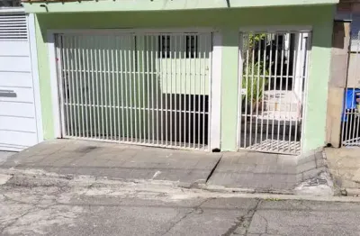 Casa para venda em Jardim Guairaca de 150.00m² com 3 Quartos, 1 Suite e 4 Garagens