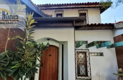 Sobrado para venda em Jardim Santa Helena de 280.00m² com 3 Quartos, 1 Suite e 4 Garagens