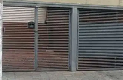 Sobrado para venda em Indianópolis de 168.00m² com 3 Quartos e 2 Garagens