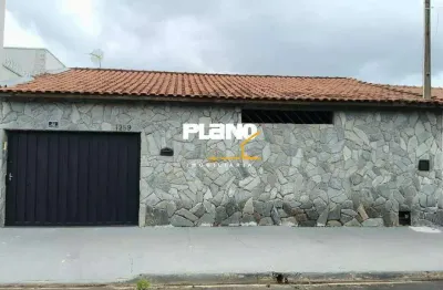 Casa para alugar em Residencial Jardim Vera Cruz de 130.00m² com 3 Quartos e 2 Garagens