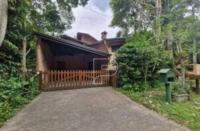 Casa de Condomínio para venda e aluguel em Vila Verde de 220.00m² com 3 Quartos, 1 Suite e 4 Garagens