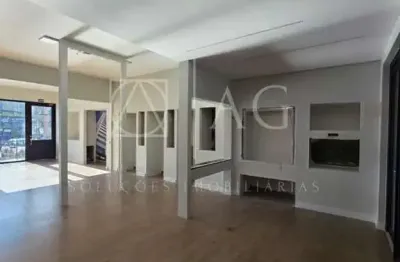 Imóvel Comercial para alugar em Alto Da Boa Vista de 190.00m² com 3 Garagens