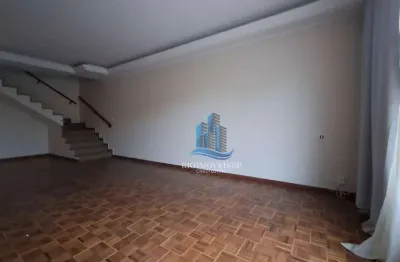 Sobrado para venda em Osvaldo Cruz de 270.00m² com 3 Quartos, 1 Suite e 3 Garagens